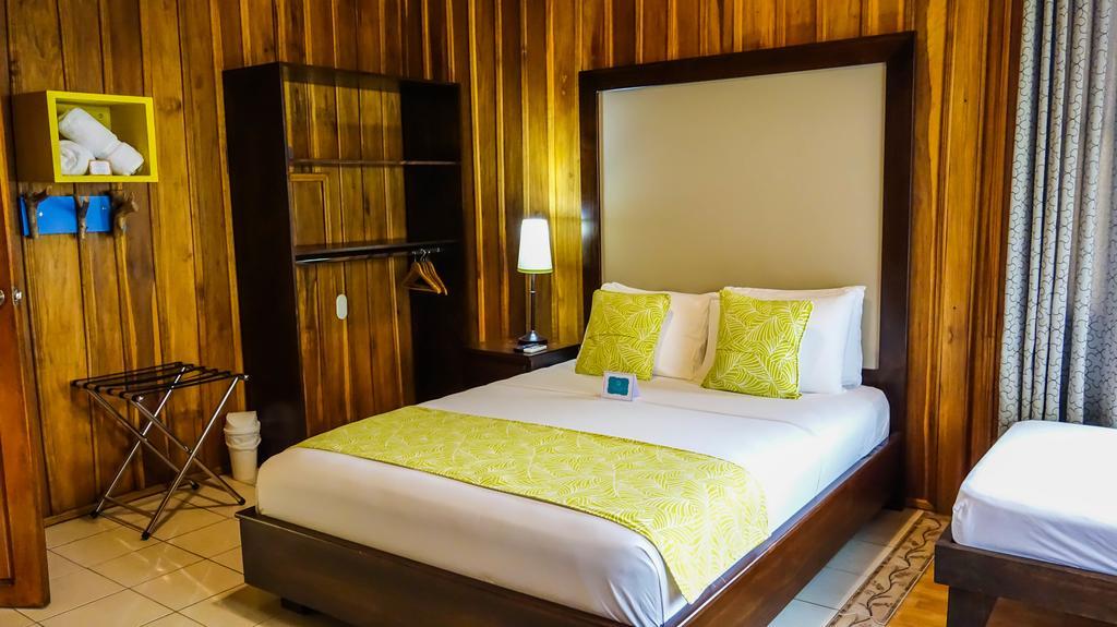 Hotel Tangara Arenal B&B Ла Фортуна Экстерьер фото