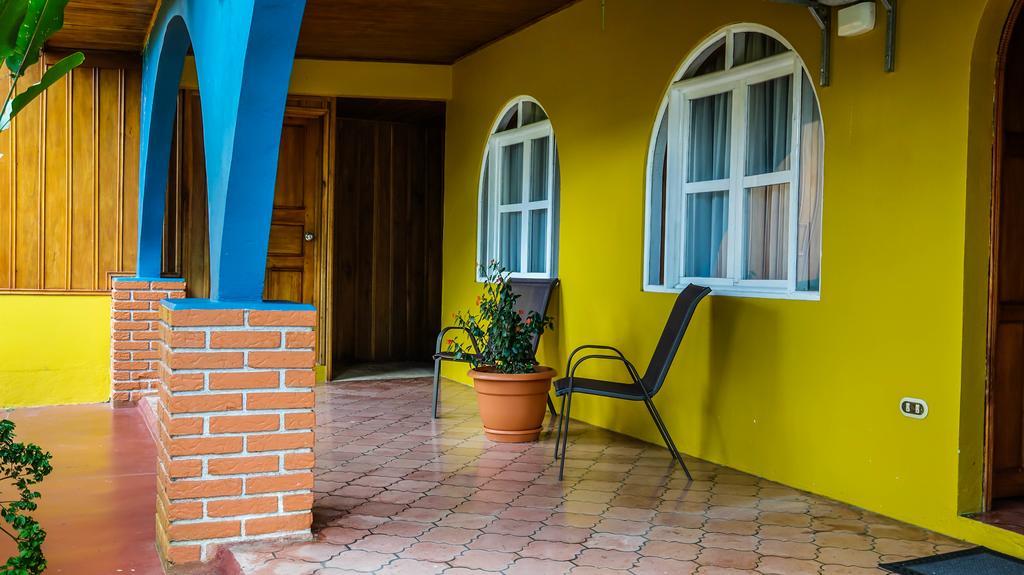 Hotel Tangara Arenal B&B Ла Фортуна Экстерьер фото