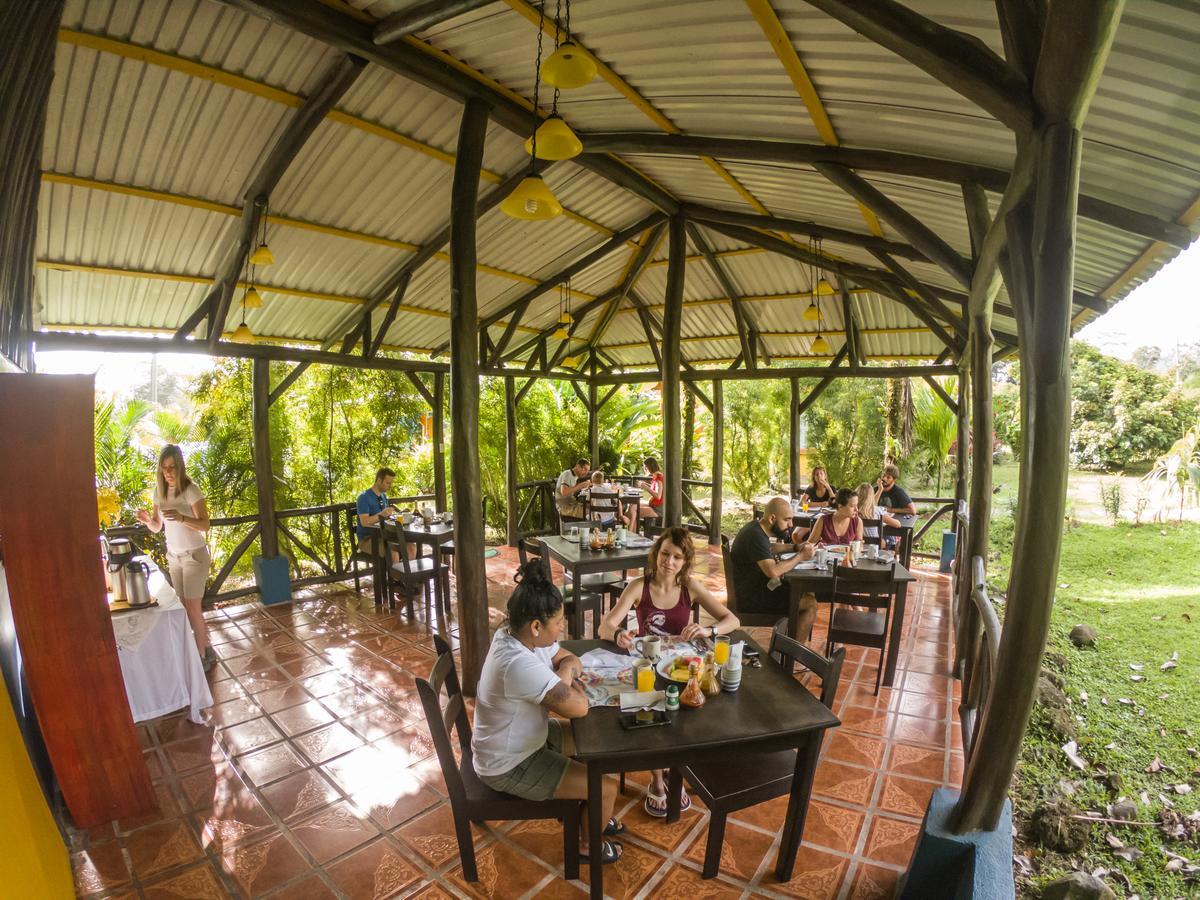 Hotel Tangara Arenal B&B Ла Фортуна Экстерьер фото